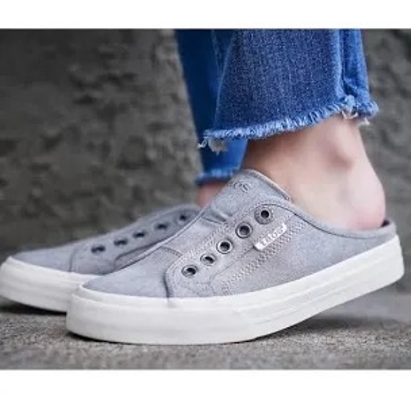 Taos Women's Footwear Ez Soul Canvas Slip On Sneakers In Gray Size 7.5